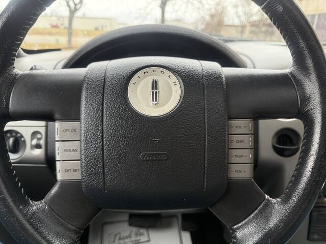 2008 Lincoln Mark LT