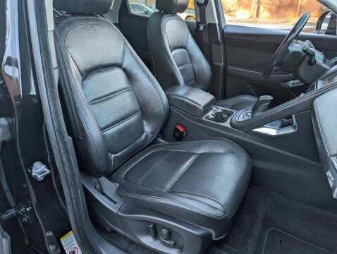 2018 Jaguar E-PACE P250 SE