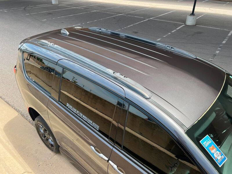 2020 Chrysler Pacifica Touring L