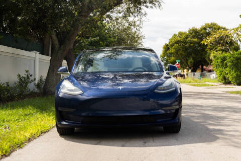 2020 Tesla Model 3 Standard Range