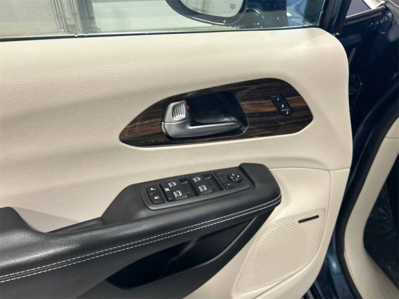 2022 Chrysler Pacifica Limited