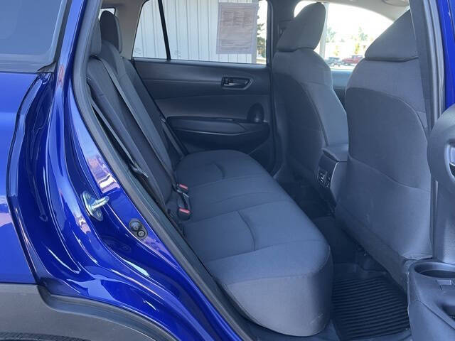 2024 Toyota Corolla Cross LE