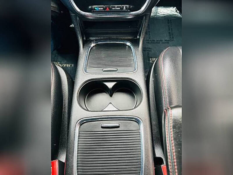 2016 Dodge Grand Caravan R/T
