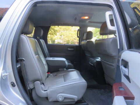 2016 Toyota Sequoia Platinum