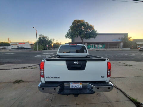 2016 Nissan Frontier SV