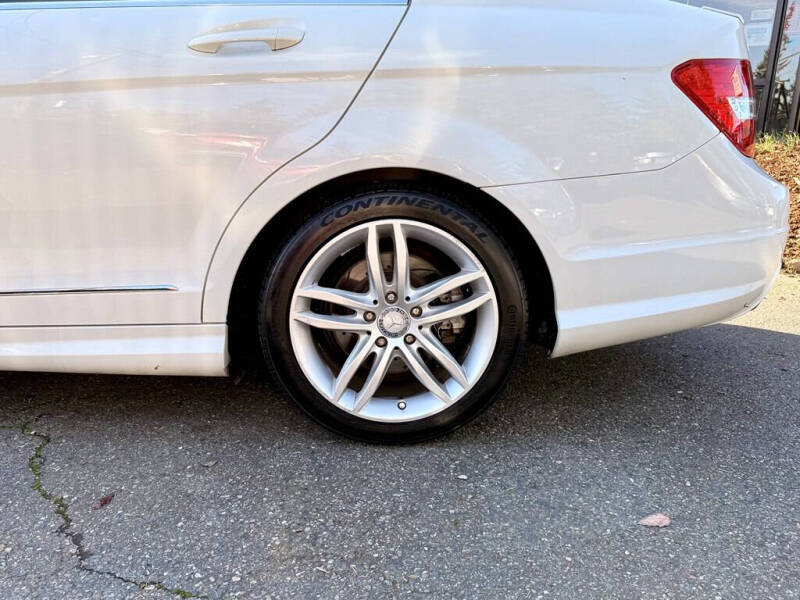 2012 Mercedes-Benz C-Class C 300 Sport 4MATIC