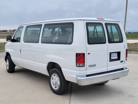 2006 Ford E-Series E-350 SD XLT