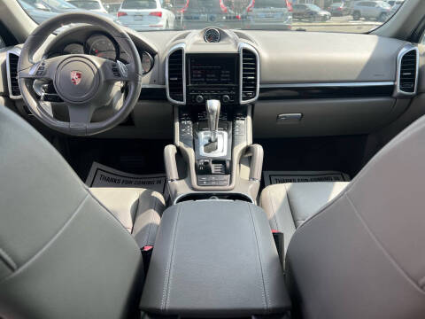 2012 Porsche Cayenne Tiptronic
