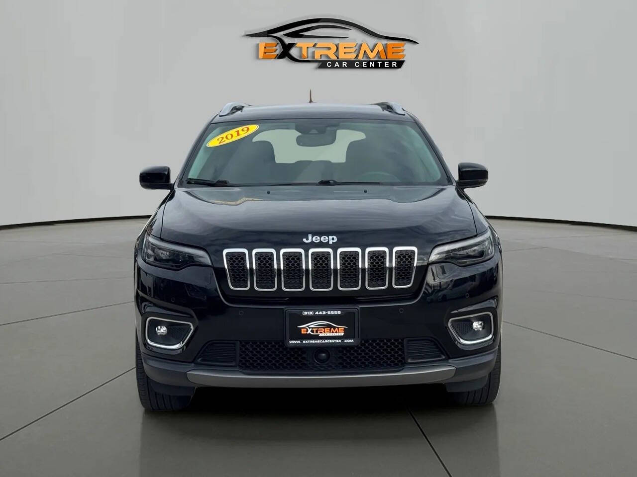 2019 Jeep Cherokee for sale at Extreme Car Center in Detroit, MI