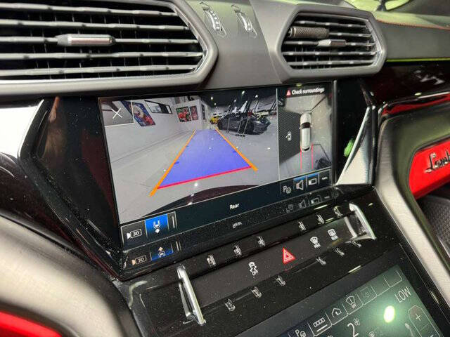 2022 Lamborghini Urus