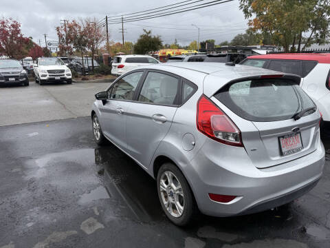 2014 Ford Fiesta SE