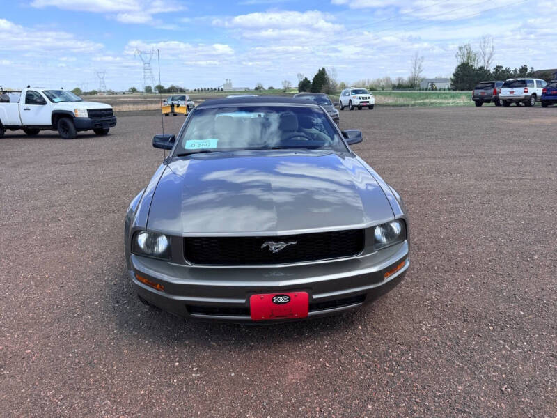 2005 Ford Mustang V6 Premium
