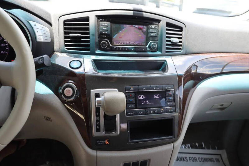 2015 Nissan Quest