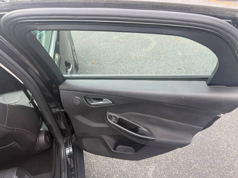 2014 Ford Focus Titanium