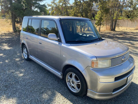 2004 Scion xB