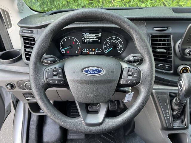 2025 Ford Transit 250