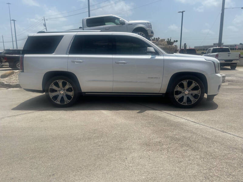 2017 GMC Yukon Denali