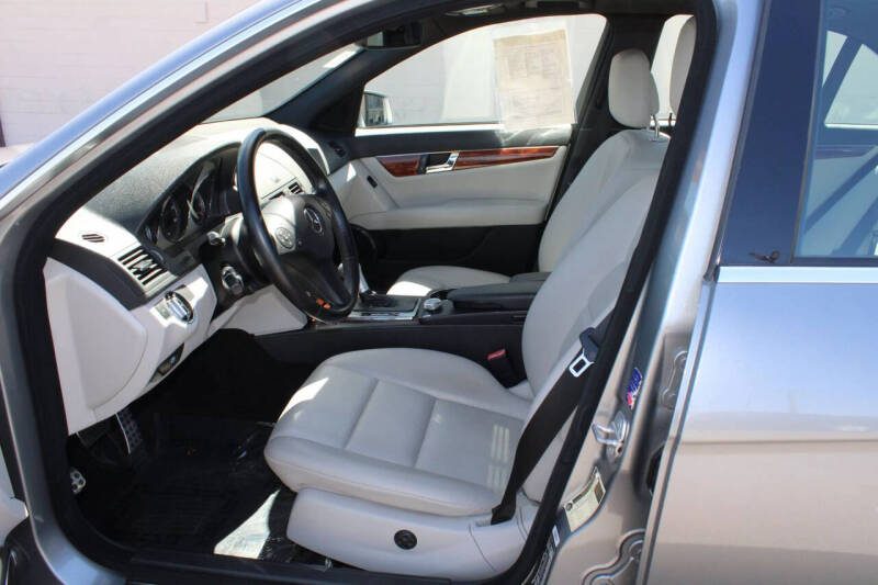 2011 Mercedes-Benz C-Class