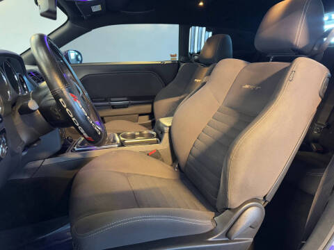 2014 Dodge Challenger SRT8 Core