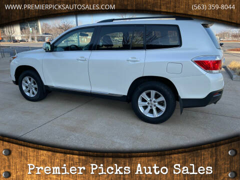 2013 Toyota Highlander for sale at Premier Picks Auto Sales in Bettendorf IA