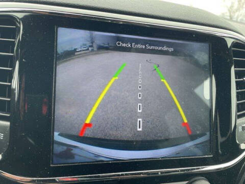 2020 Jeep Grand Cherokee Laredo E