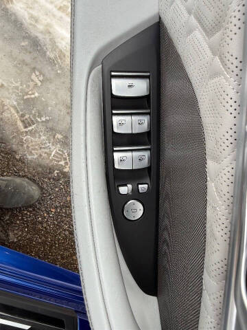 2023 BMW M8 Competition