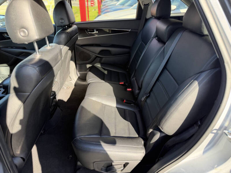 2020 Kia Sorento L