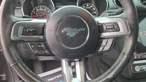 2016 Ford Mustang V6