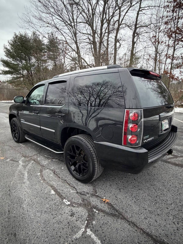 2011 GMC Yukon Denali