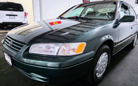 1999 Toyota Camry LE