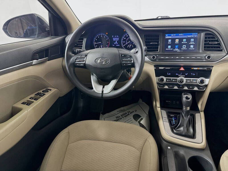 2020 Hyundai Elantra