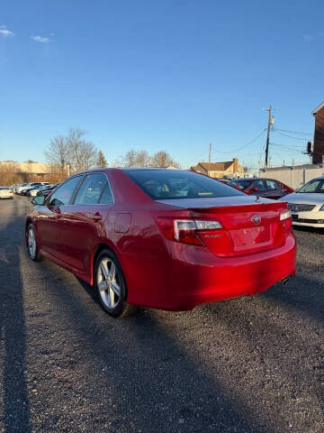 2012 Toyota Camry SE