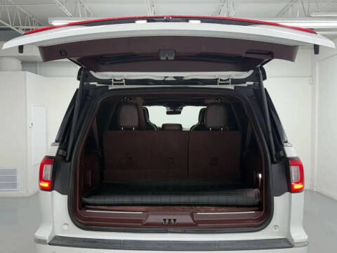 2020 Lincoln Navigator L Black Label