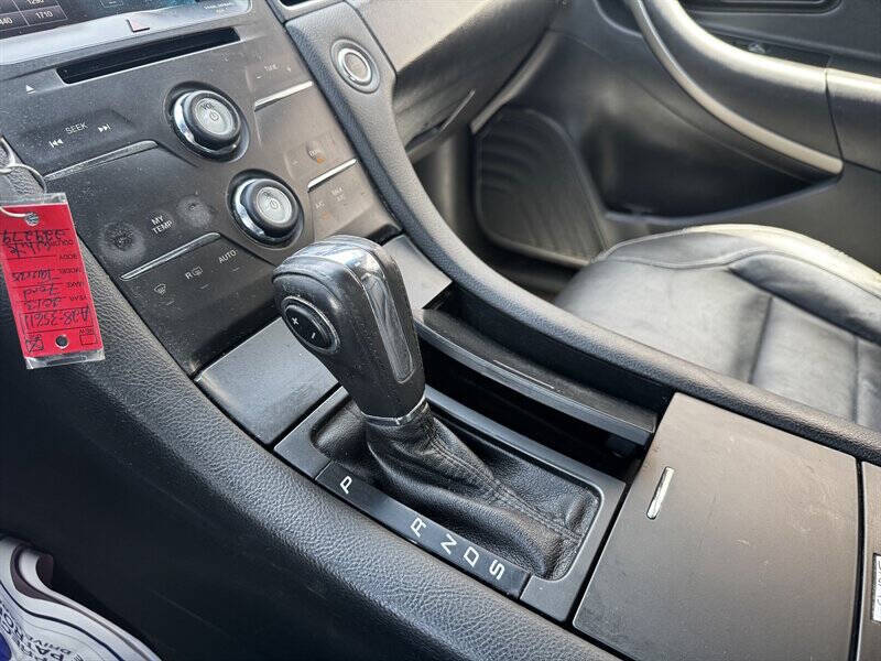 2013 Ford Taurus SEL