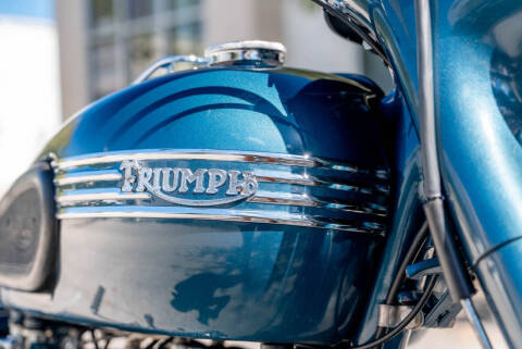 1952 Triumph Thunderbird