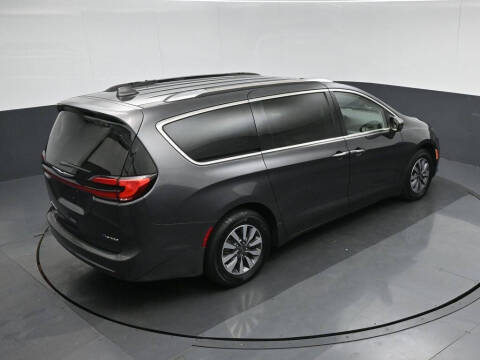 2021 Chrysler Pacifica Hybrid Touring L
