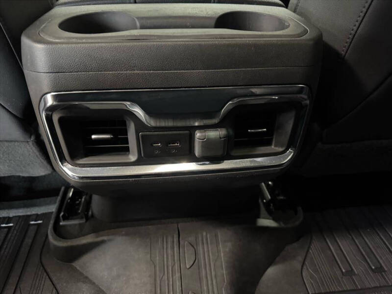 2022 GMC Sierra 1500 Limited