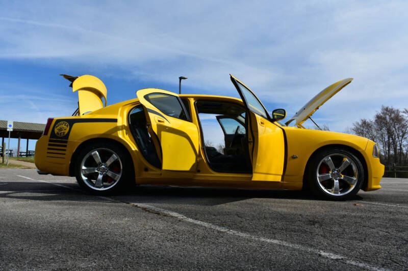 2007 Dodge Charger SRT-8