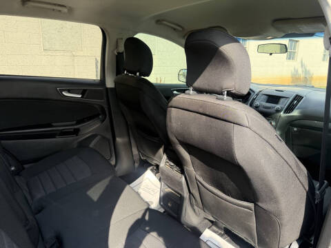2016 Ford Edge SE