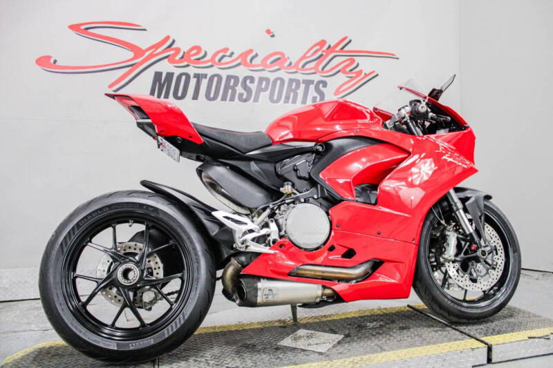 2020 Ducati Panigale V2