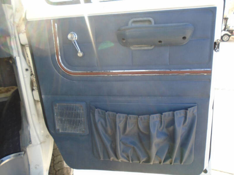 1985 Ford E-350 Super