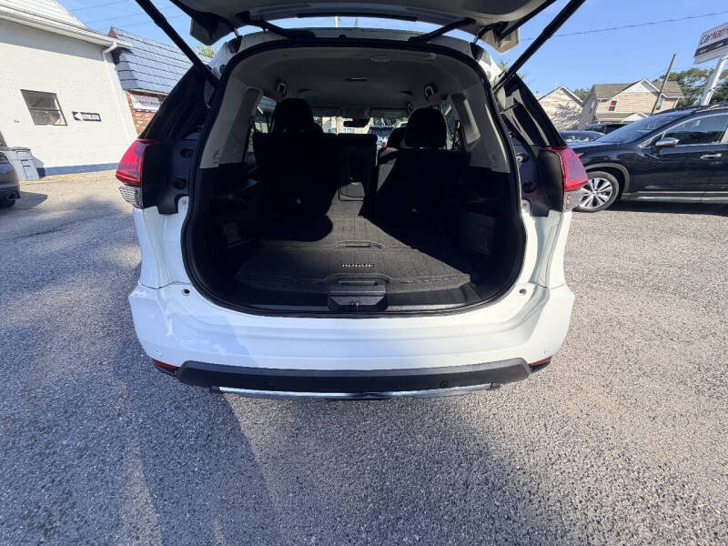 2019 Nissan Rogue SV