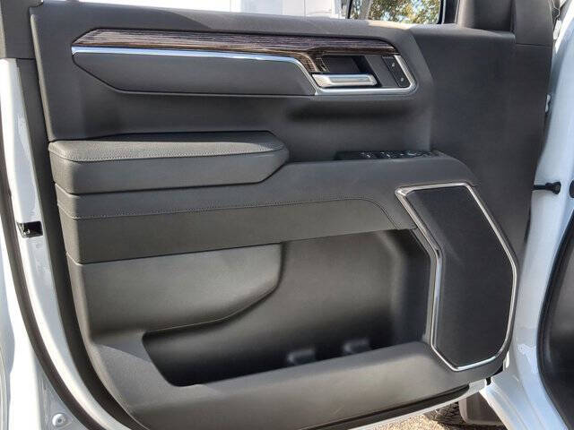 2026 GMC Sierra 1500 Elevation Standard