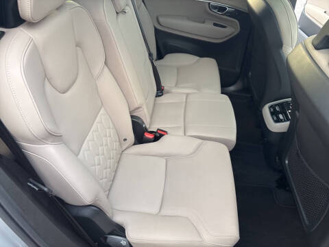 2025 Volvo XC90 B6 Plus Bright Theme 7P