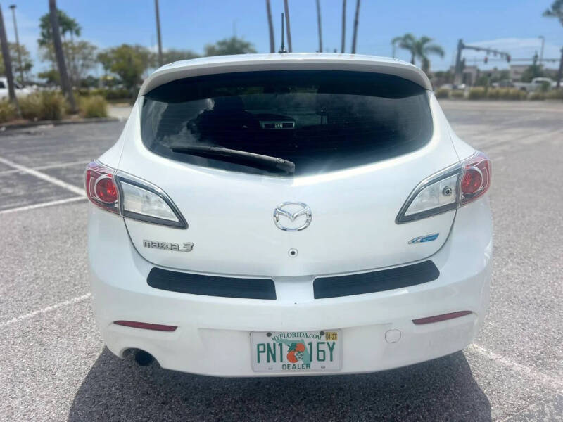 2013 Mazda MAZDA3 i Touring