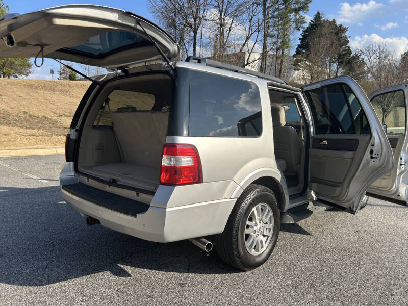 2012 Ford Expedition XLT