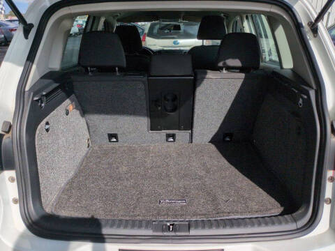 2018 Volkswagen Tiguan Limited 2.0T 4Motion