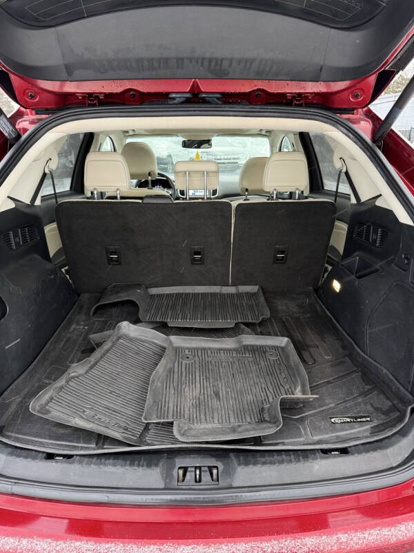 2019 Ford Edge Titanium