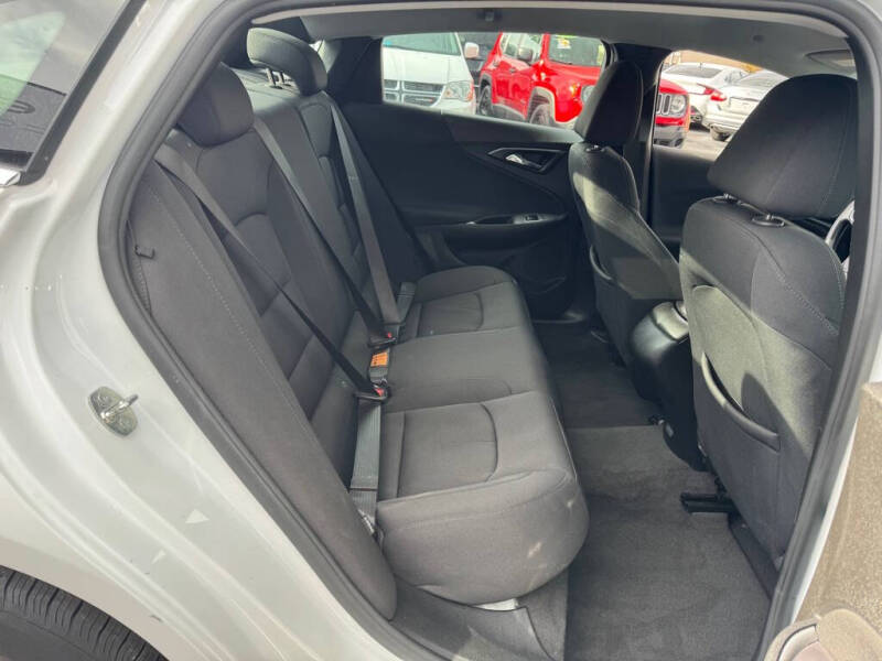 2020 Chevrolet Malibu LS