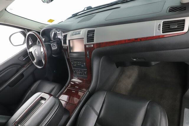 2013 Cadillac Escalade Luxury